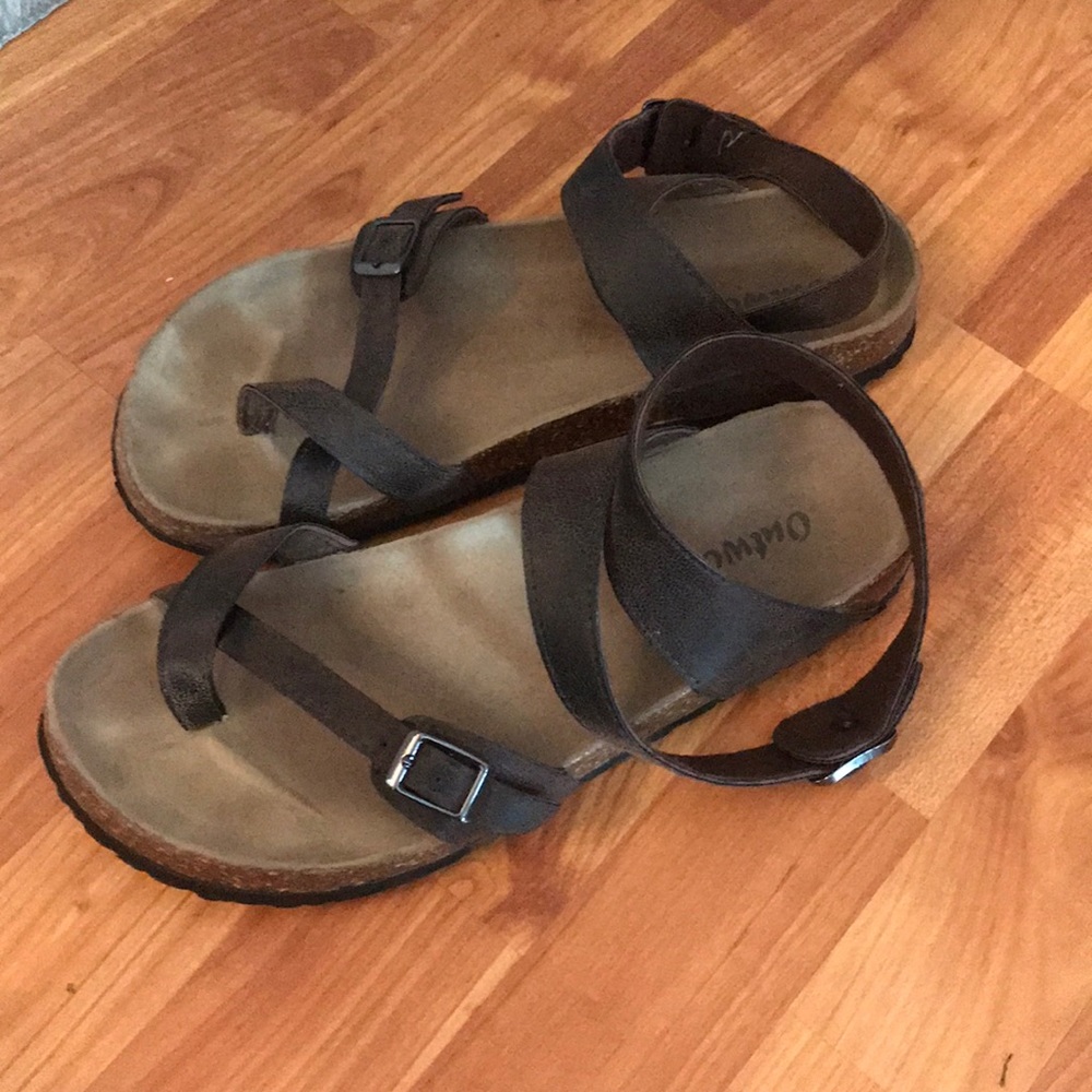 Outwood Sandals